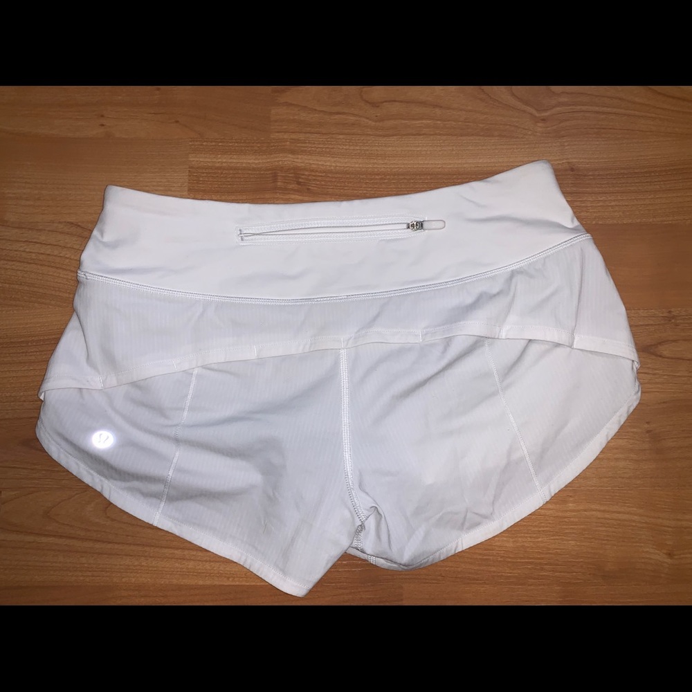 Lululemon Speed Up Shorts 2.5”